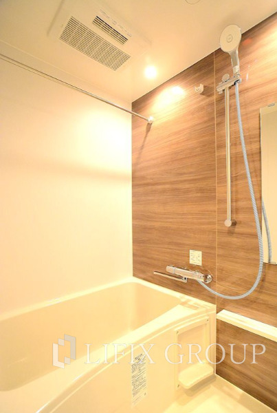 バス・シャワールーム　風呂