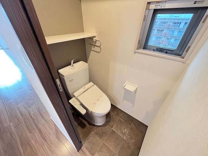 トイレ　別号室イメージ