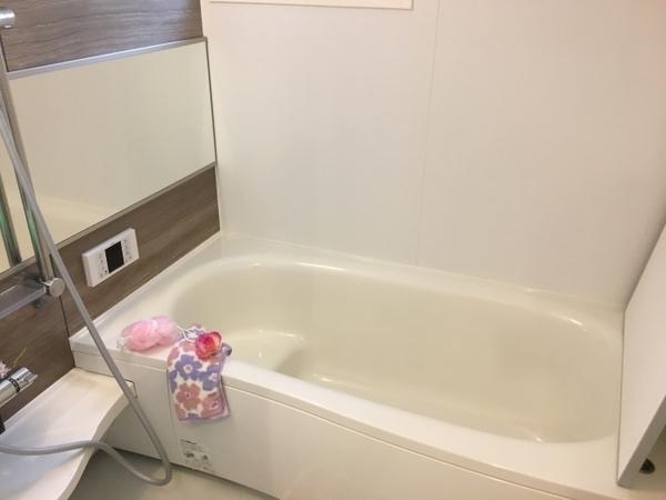 バス・シャワールーム　大型浴槽！追い焚き！