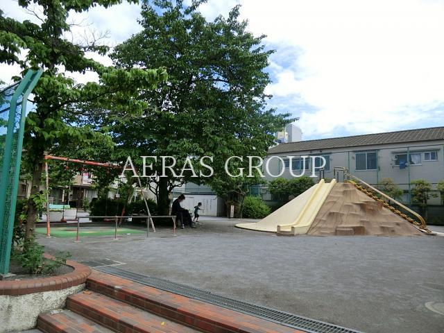 公園　仲二児童公園（公園）まで302m