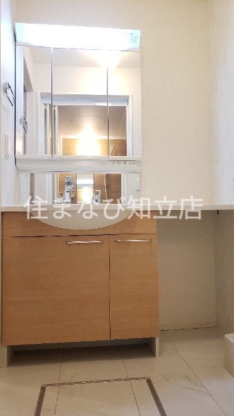 洗面設備　同型別部屋写真