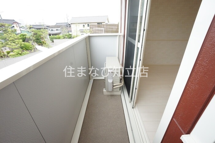 バルコニー　同型別部屋写真