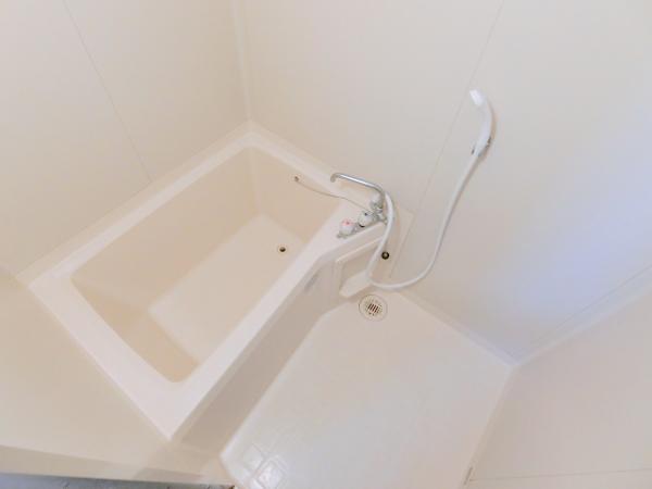 バス・シャワールーム　写真は別のお部屋のイメージです。現状優先。