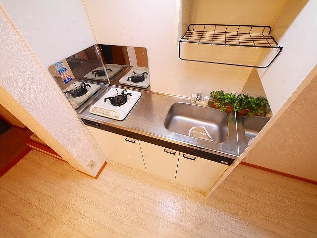 キッチン　キッチンでお料理をお楽しみください