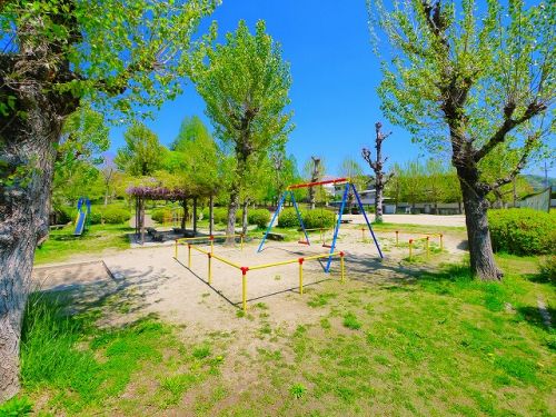 公園　東生駒南第2公園（公園）まで590m