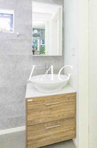 洗面設備　洗面台です。