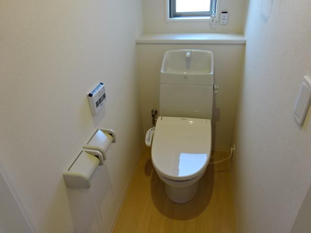 トイレ　シャワー付トイレ