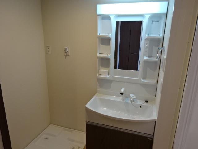 洗面設備　洗髪洗面化粧台