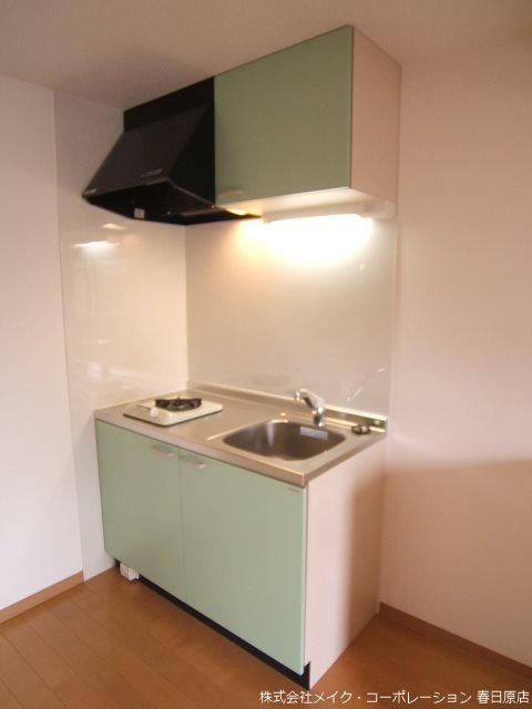 キッチン　写真は同型タイプ