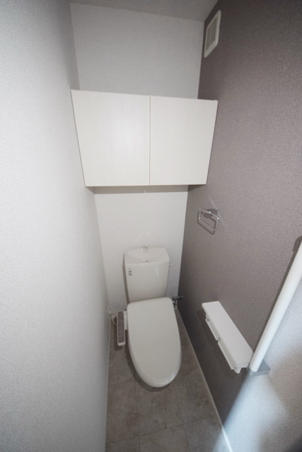 トイレ　同施工会社参考写真