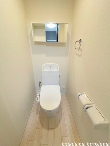 トイレ　写真は別のお部屋です。※現況を優先※現況を優先します