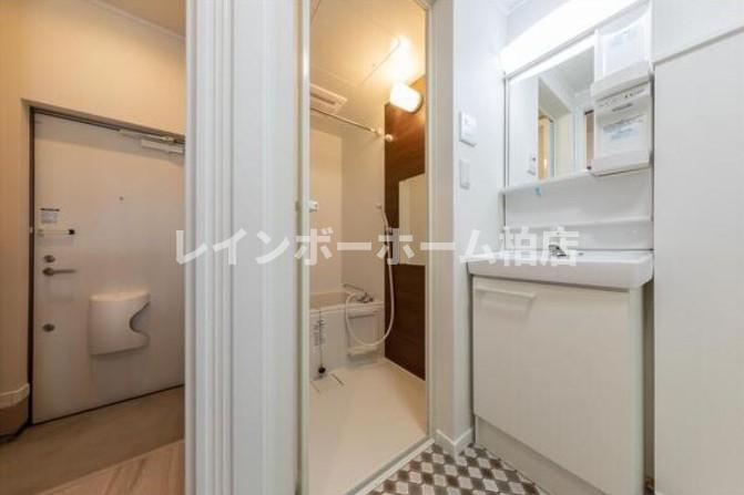 洗面設備　洗面所です