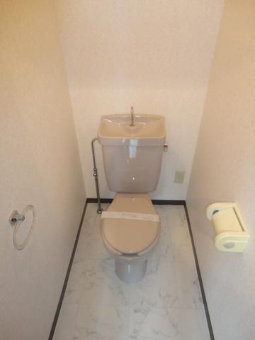 トイレ　★お部屋探しは株式会社タウンハウジング東京まで★