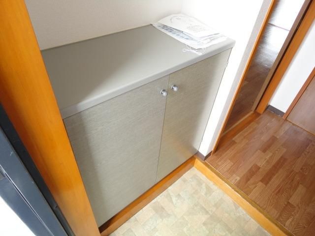 玄関　★お部屋探しは株式会社タウンハウジング東京まで★