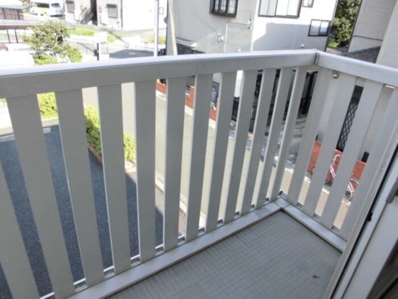 バルコニー　図面と現状に相違がある場合には現状を優先