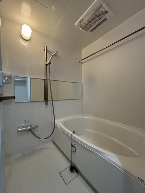 バス・シャワールーム　バス