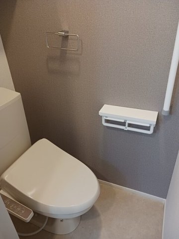 トイレ　清潔感のあるトイレです