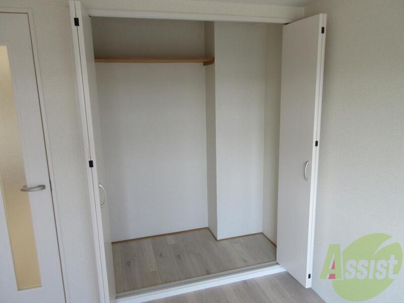 収納　上から下までの大きい収納です。