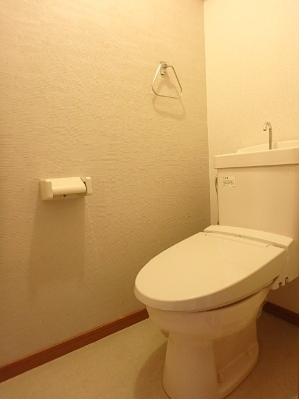 トイレ　図面と現状に相違がある場合には現状を優先