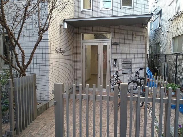 エントランス　オートロックゲート