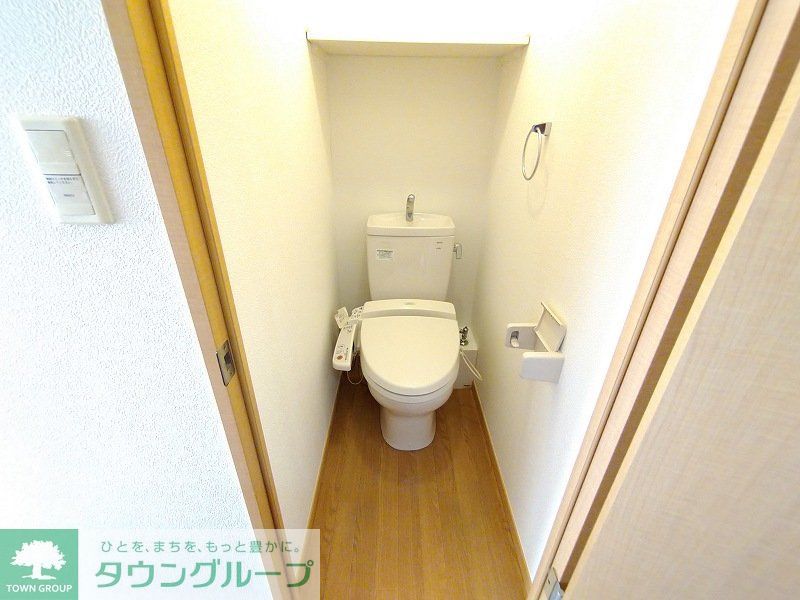 トイレ　温水便座付き