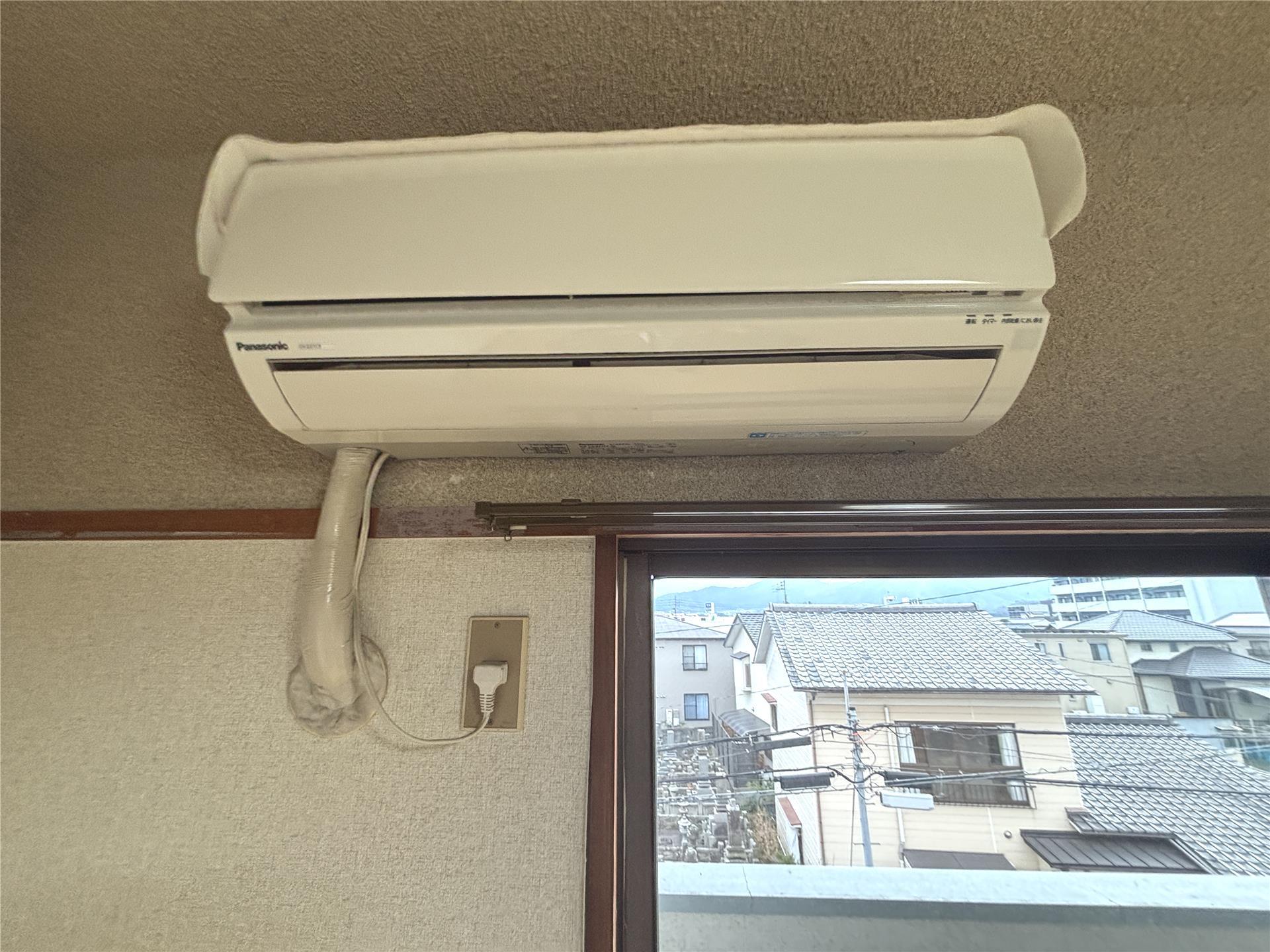 セキュリティ　エアコン付き
