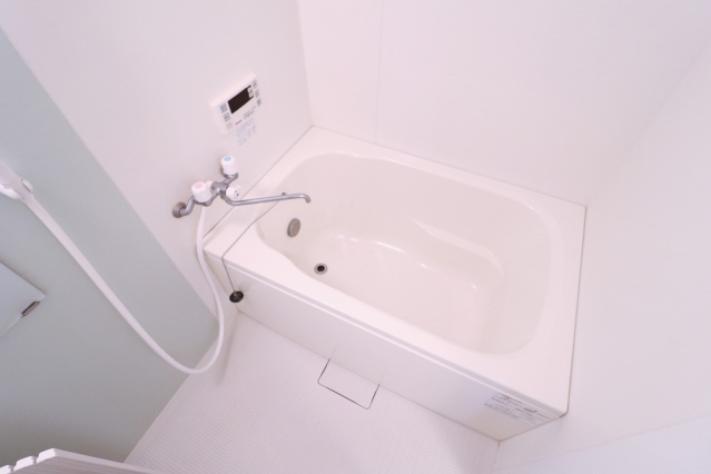 バス・シャワールーム　追い焚き付