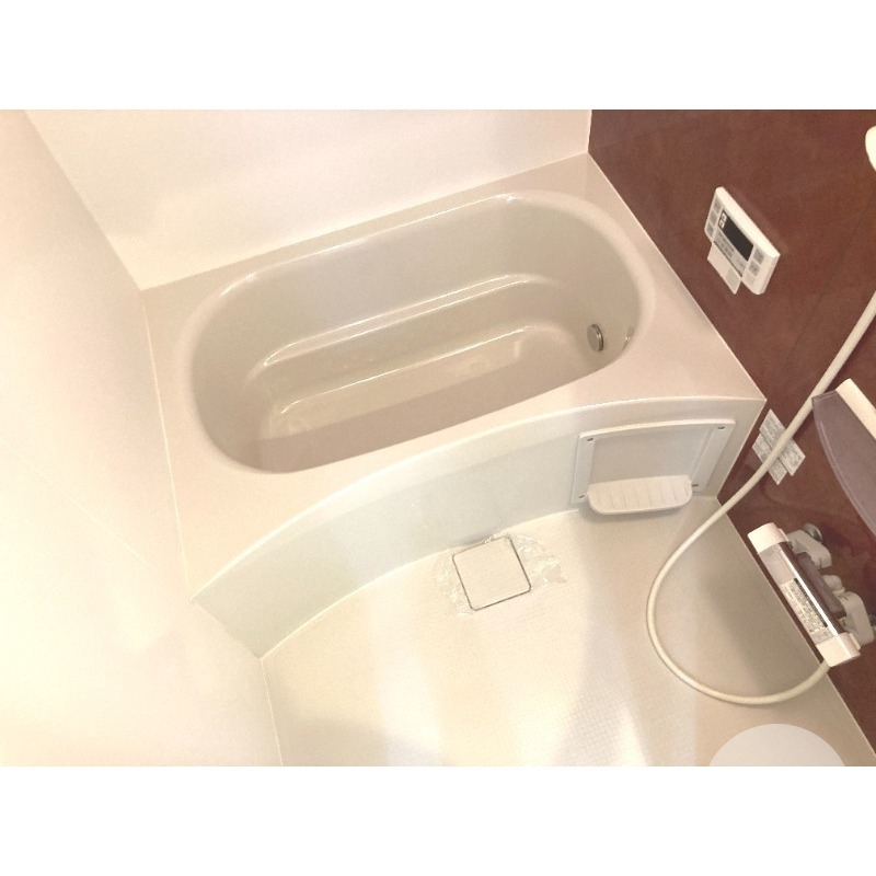 バス・シャワールーム　浴室乾燥機＆追い焚き機能付きバス♪