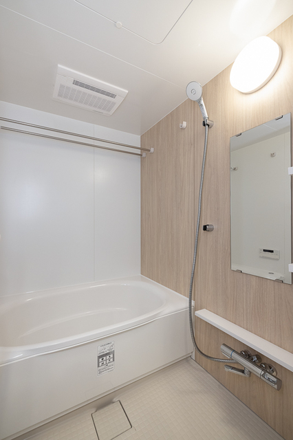 バス・シャワールーム　※写真は同タイプ住戸です。