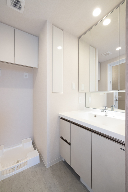 洗面設備　※写真は同タイプ住戸です。
