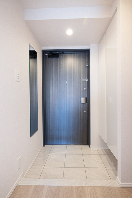 玄関　※写真は同タイプ住戸です。