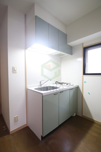 キッチン　別部屋の写真です