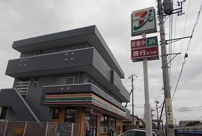 コンビニ　セブンイレブン三島二日町店（コンビニ）まで600m