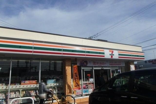 コンビニ　コンビニ（コンビニ）まで1020m