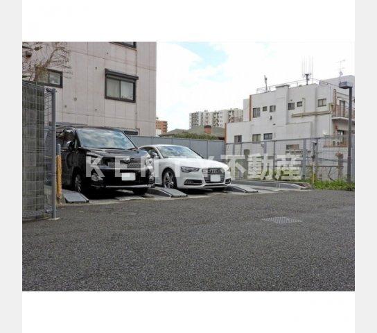 駐車場　駐車場機械式駐車場 契約者小鍵配布