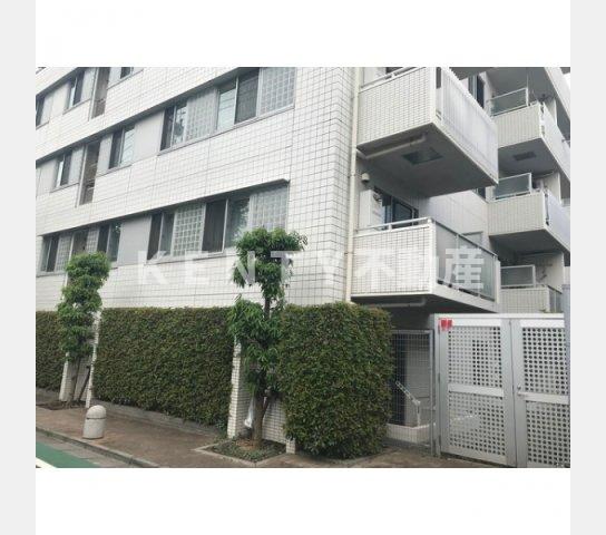 建物外観　外観バルコニー側