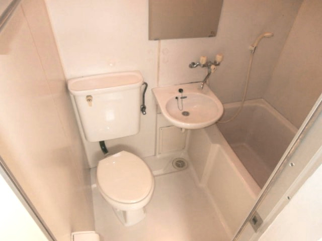 バス・シャワールーム　同仕様