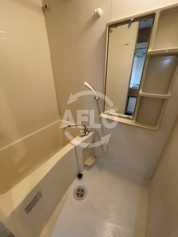 バス・シャワールーム　エステムコート梅田リトリーヴ　浴室