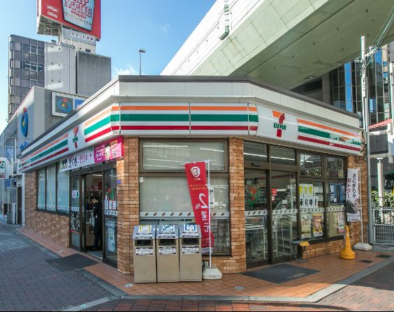 コンビニ　セブンイレブン 大阪梅田2丁目西店（コンビニ）まで300m