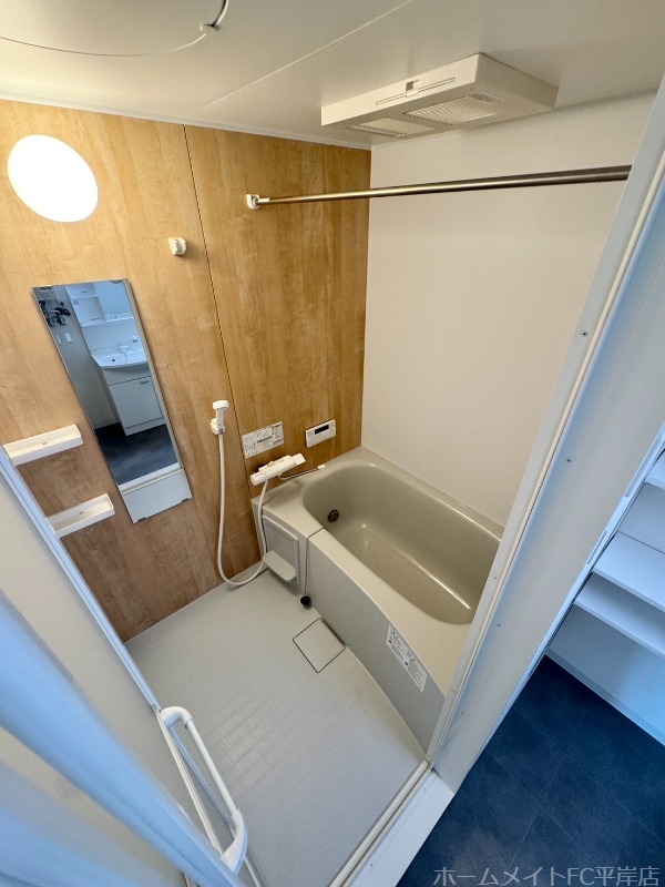 バス・シャワールーム　３０７号室の写真です。