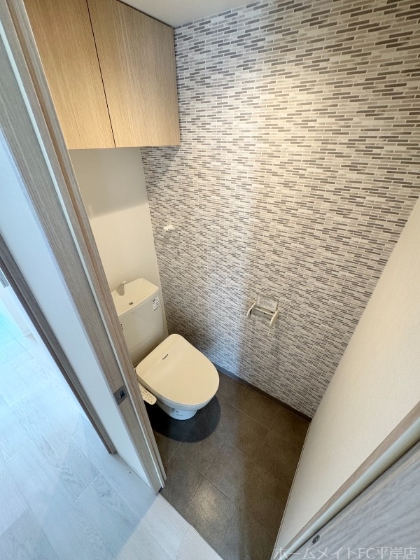 トイレ　３０７号室の写真です。