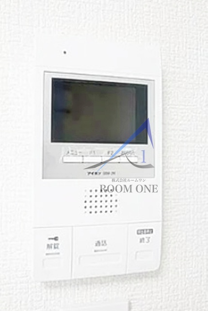 セキュリティ　モニター付きインターホンです。