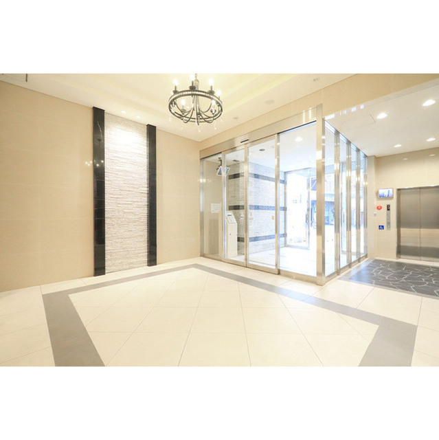 居室・リビング　こちらのリビングで趣味の時間をお楽しみください