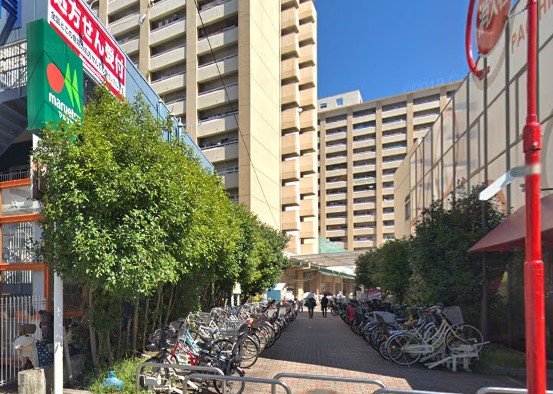 スーパー　マルエツ（スーパー）まで525m