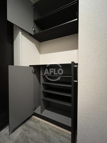 収納　シャーメゾンS・I　シューズボックス