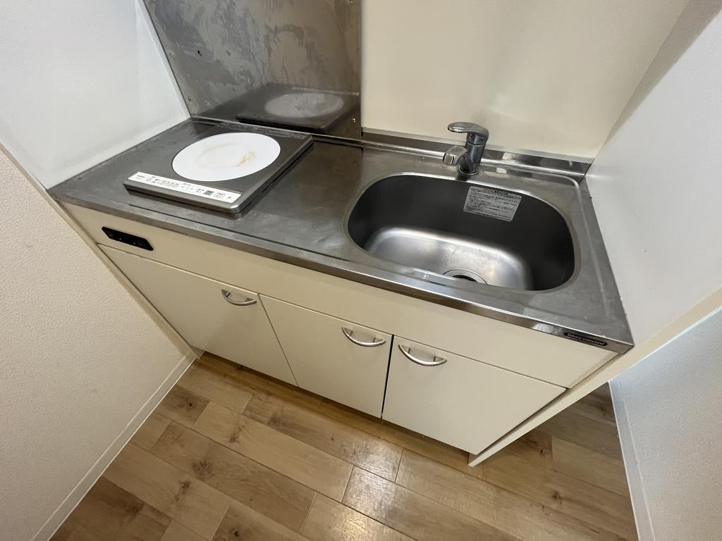 キッチン　※別号室参考写真