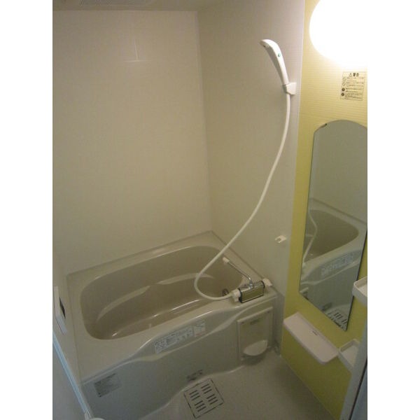 バス・シャワールーム　同型イメージ