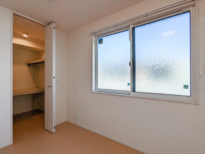 収納　図面と現状に相違がある場合には現状を優先