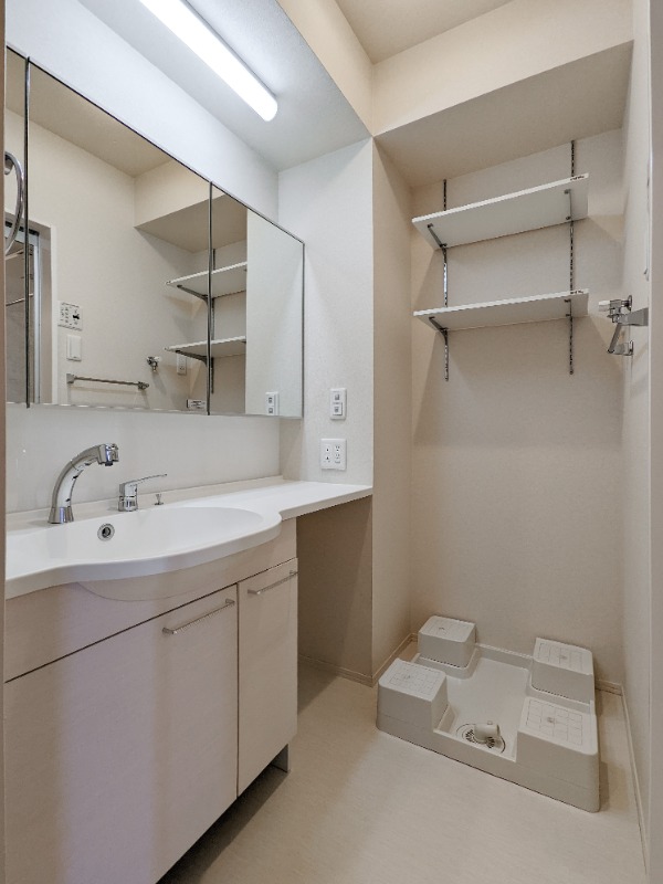 洗面設備　図面と現状に相違がある場合には現状を優先