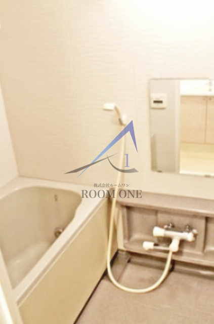 バス・シャワールーム　お風呂です。